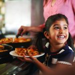 4.7-girl-with-pizza-peter-mason-kids-photography-oct-17